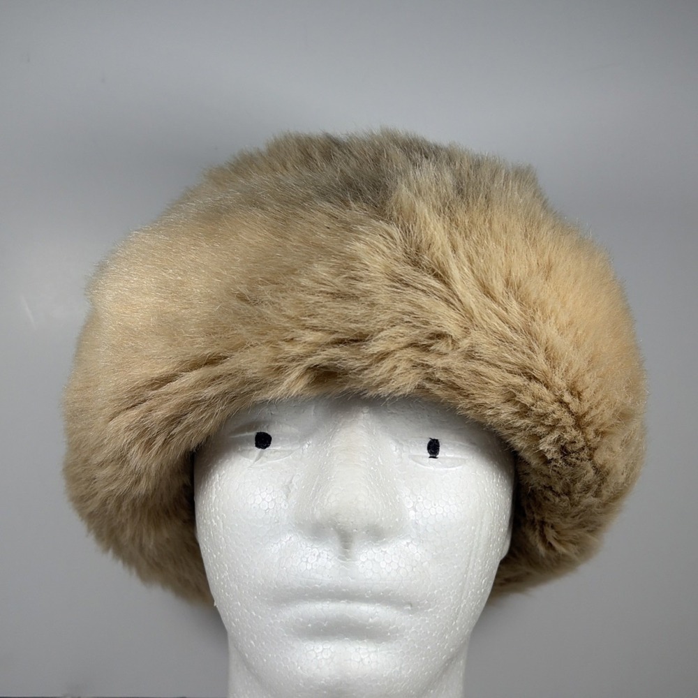 Vintage Betmar New York Beige Faux Fur Quilted Lining Babushka Hat‎